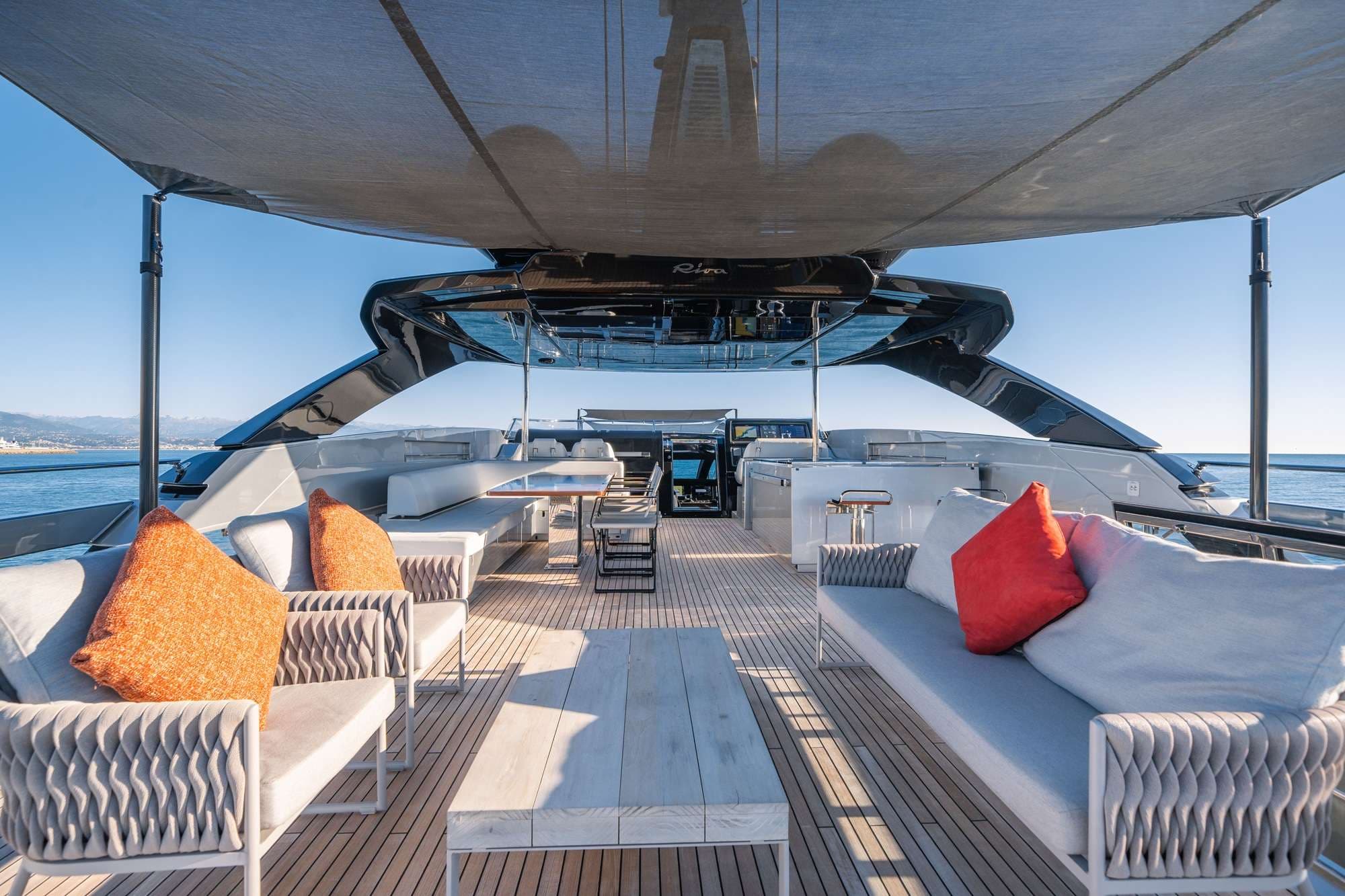 yachtPic10