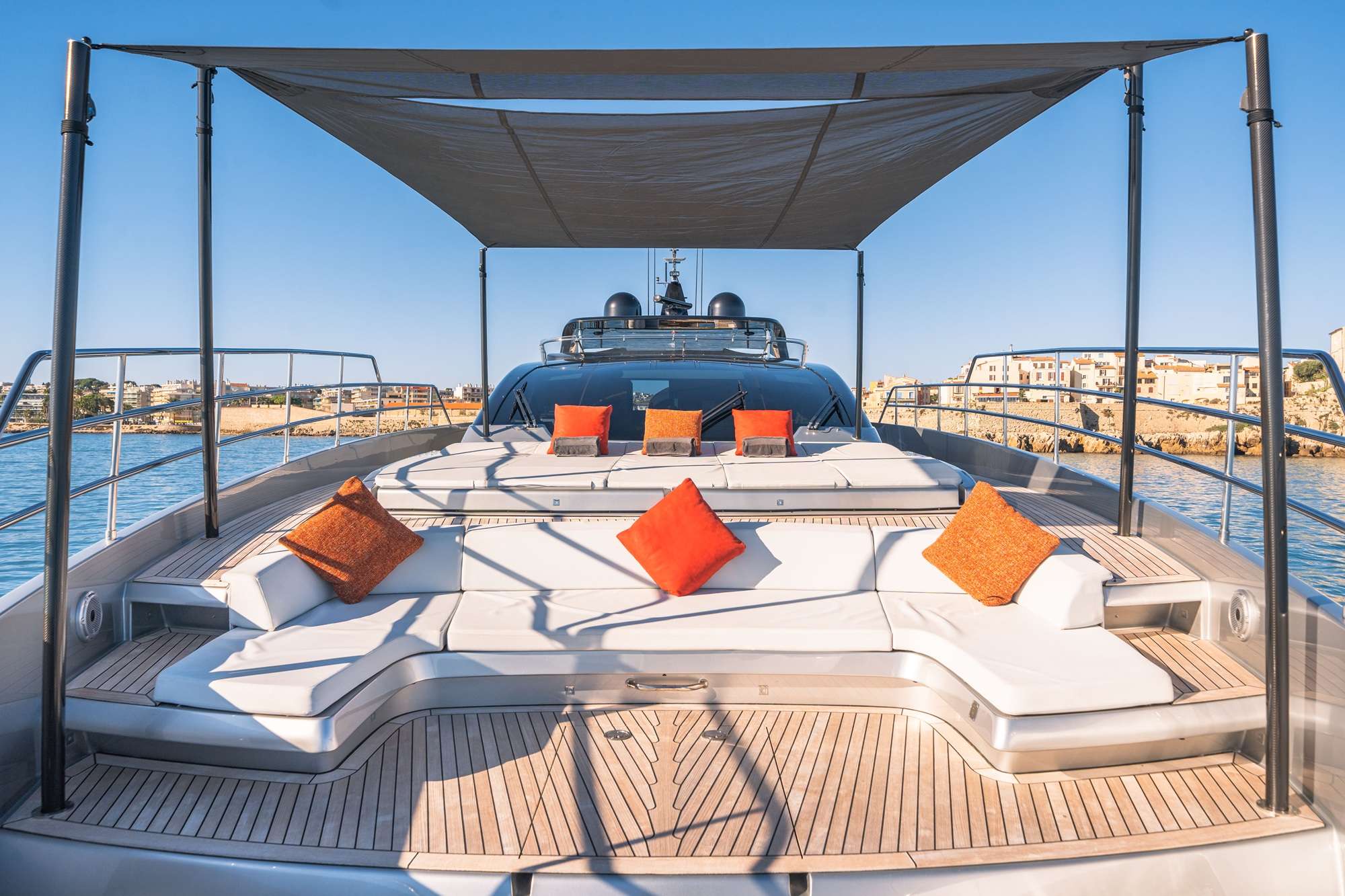 yachtPic12
