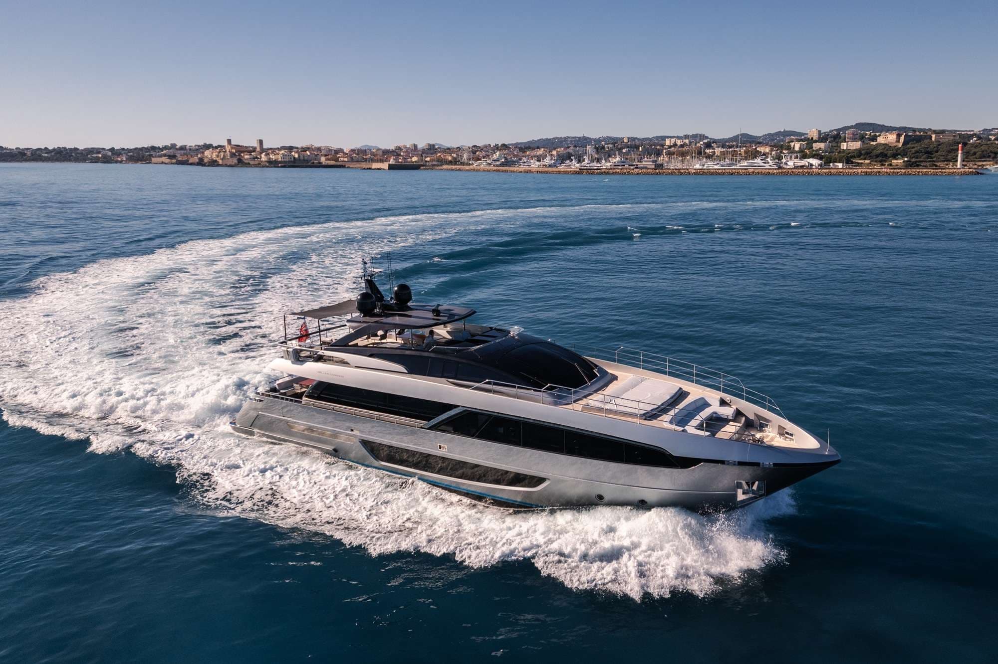 yachtPic16
