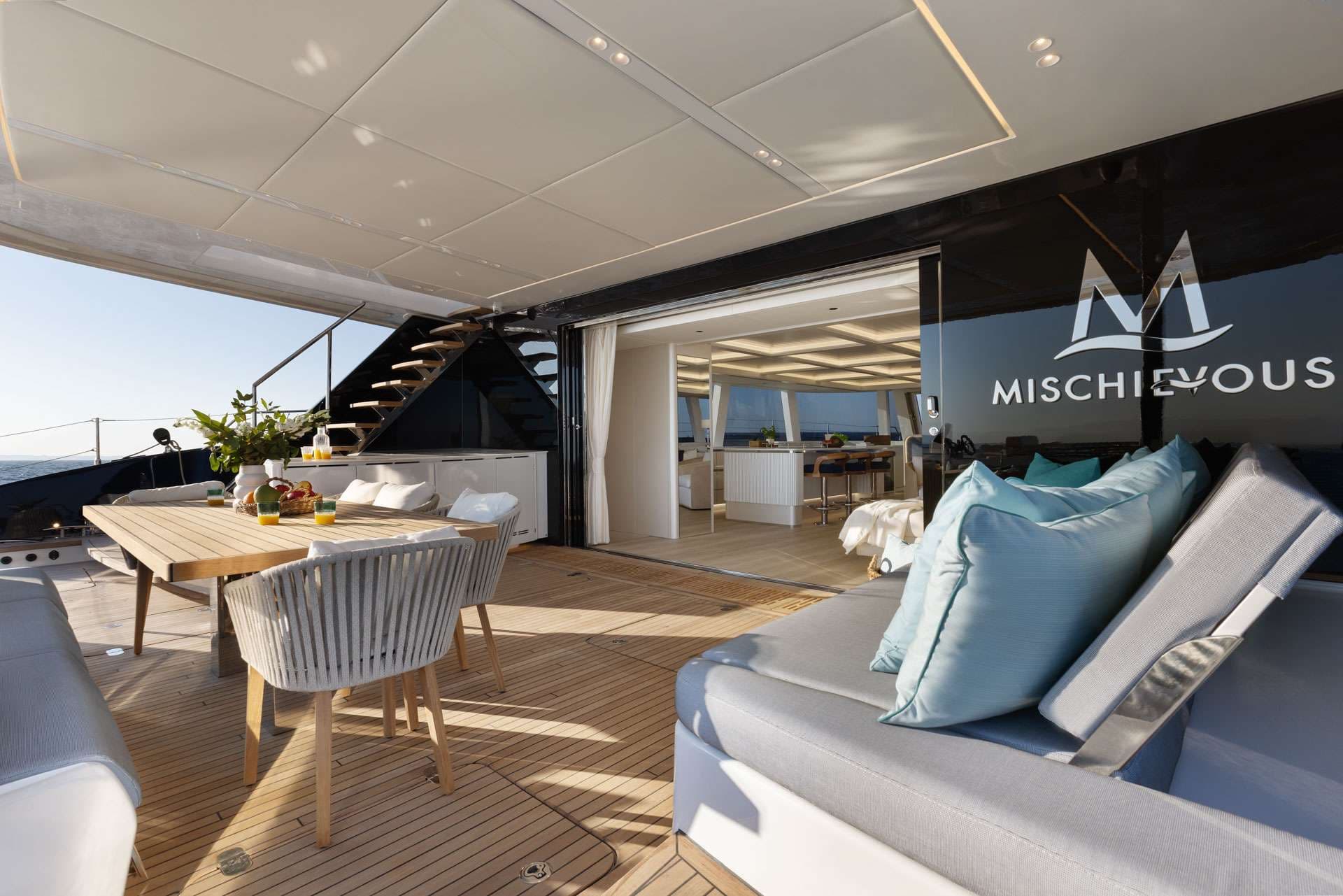 yachtPic14