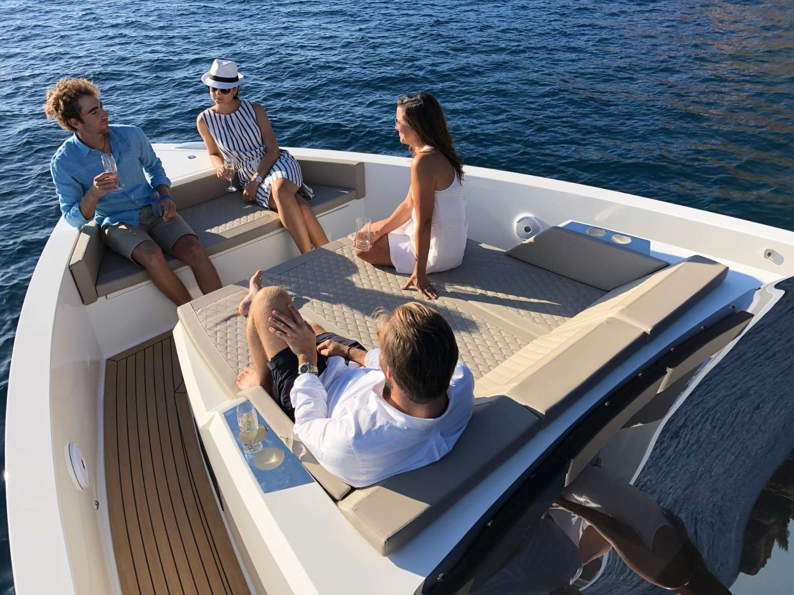 yachtPic11