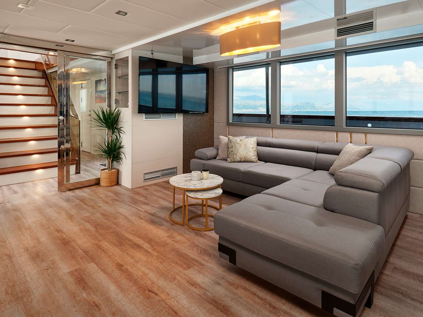 yachtPic11
