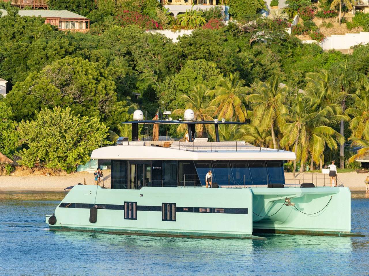 yachtPic13