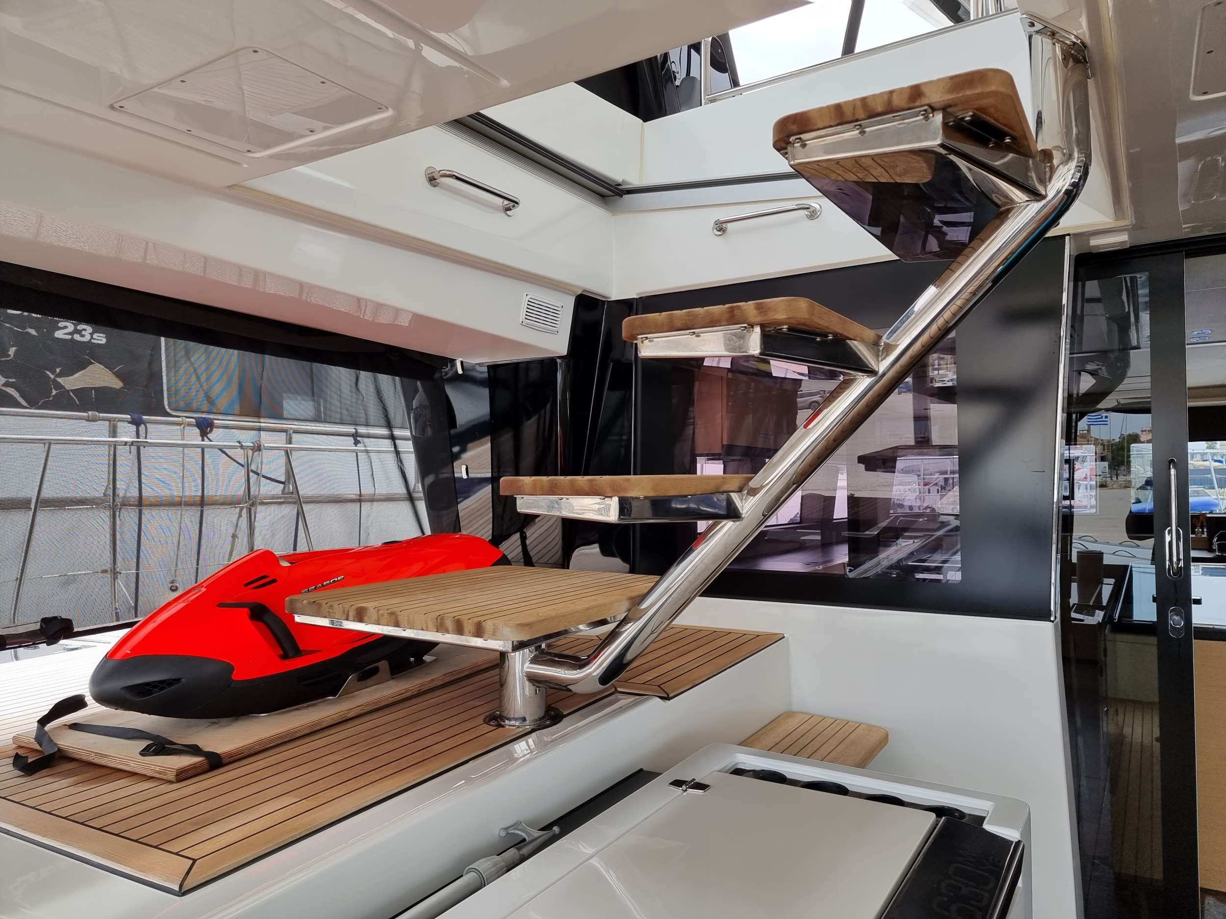 yachtPic17