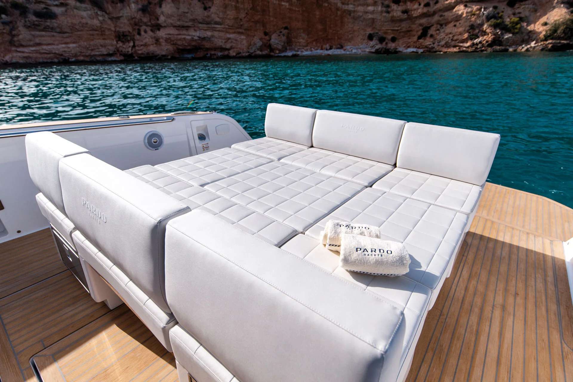 yachtPic11