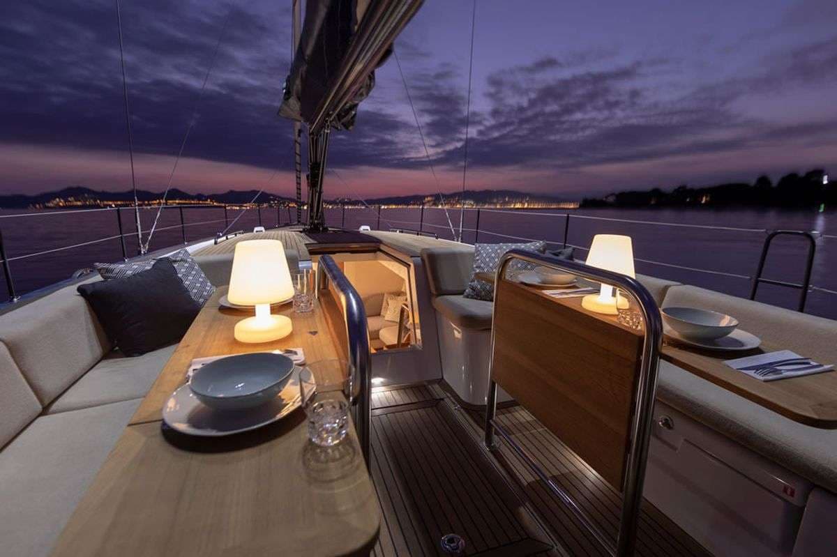 yachtPic10