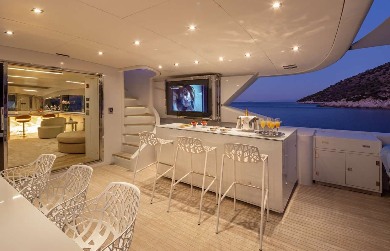 yachtPic12