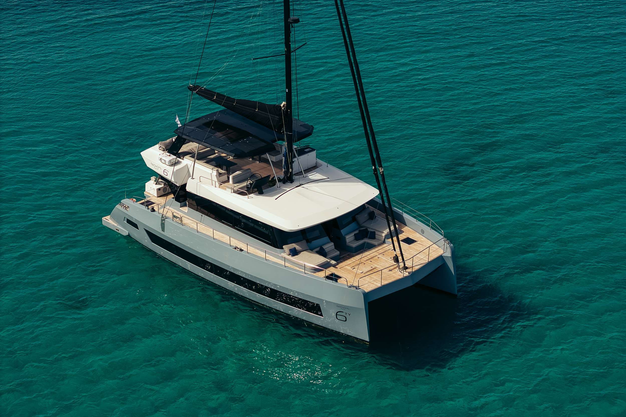 yachtPic1