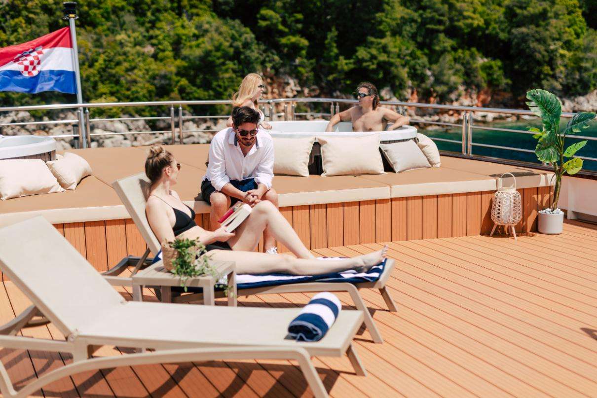 yachtPic16