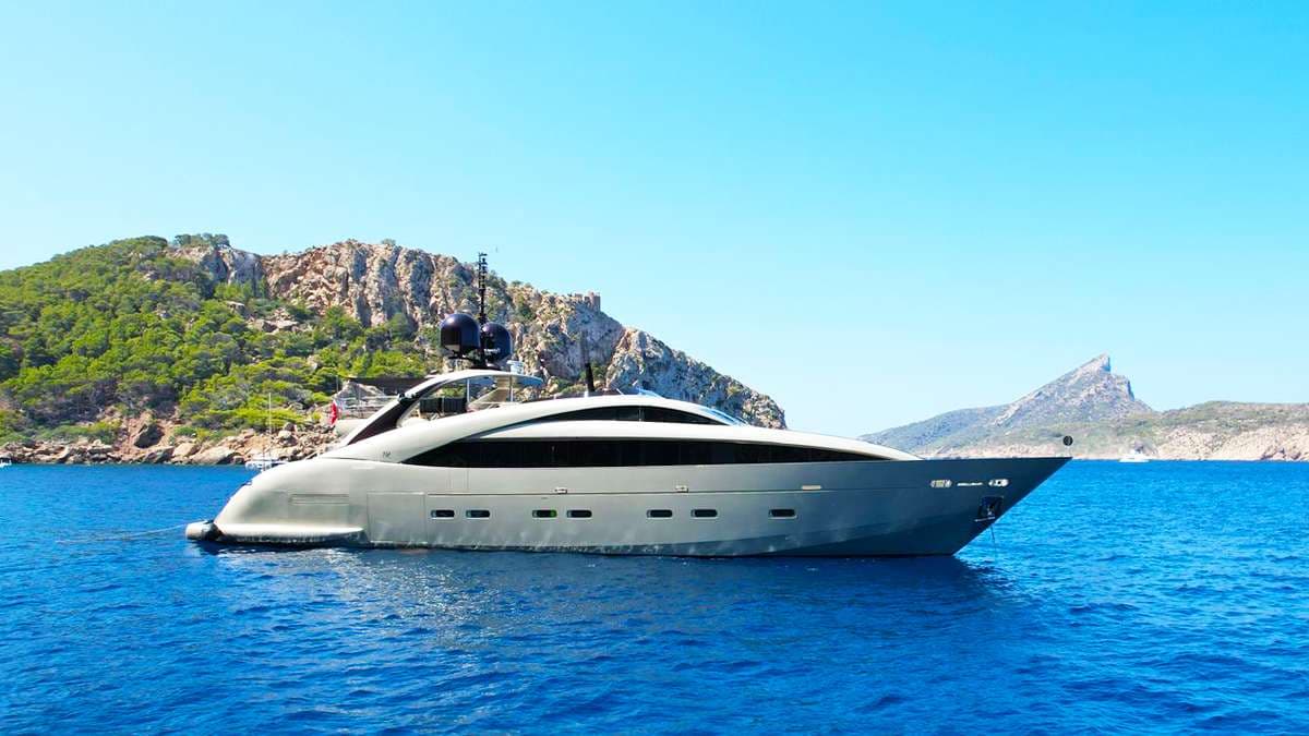 YCM 120, 37m motor yacht