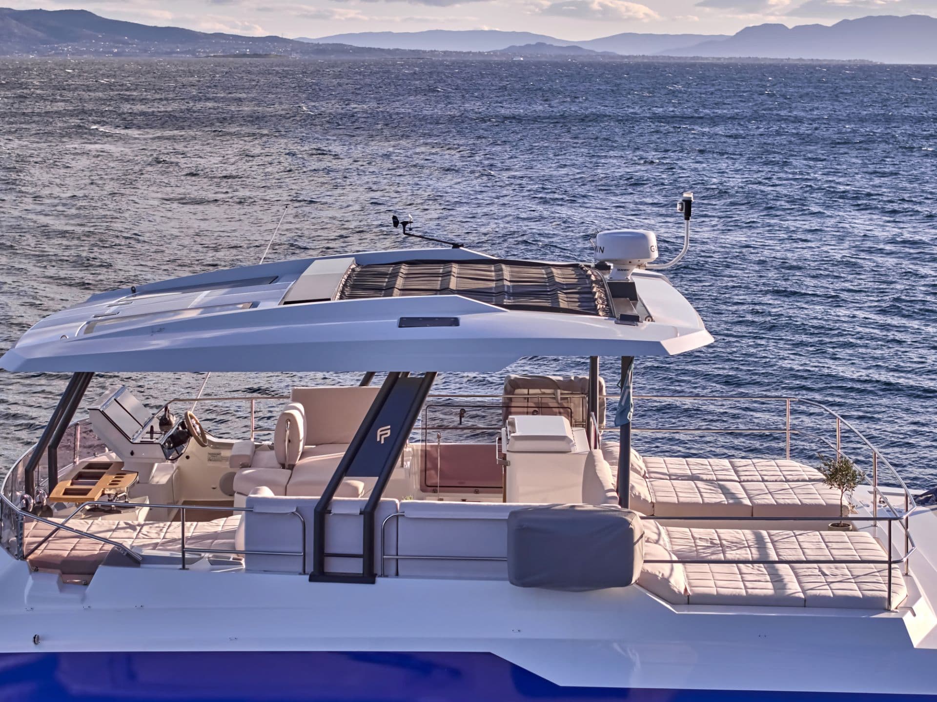 MAJESTY OF GREECE - Image 15