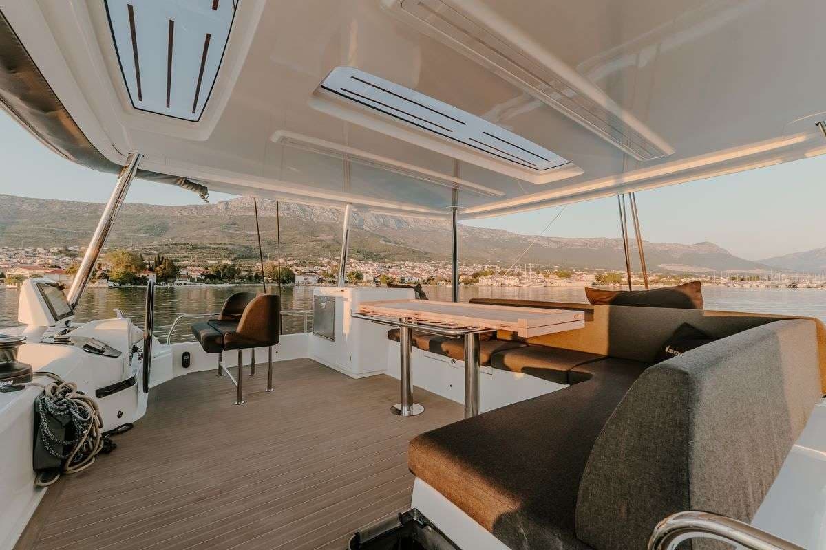 TRI WING (LAGOON 55), photo 11 of 20