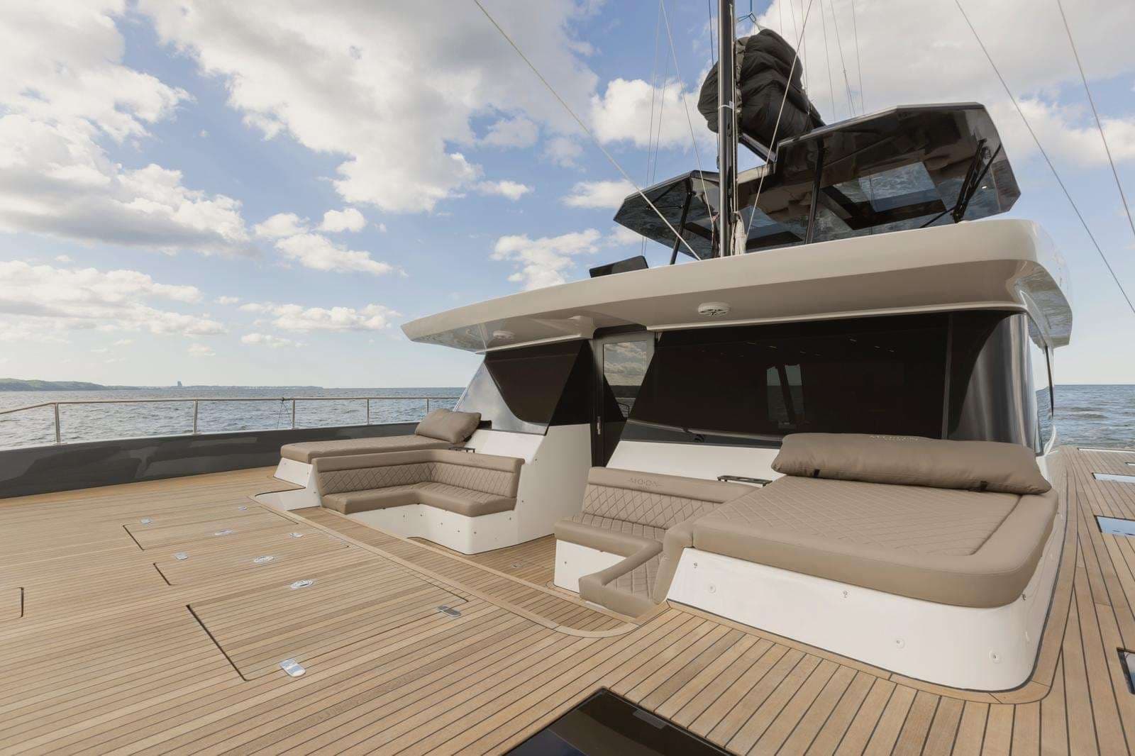 MOONLIGHT - Image 7