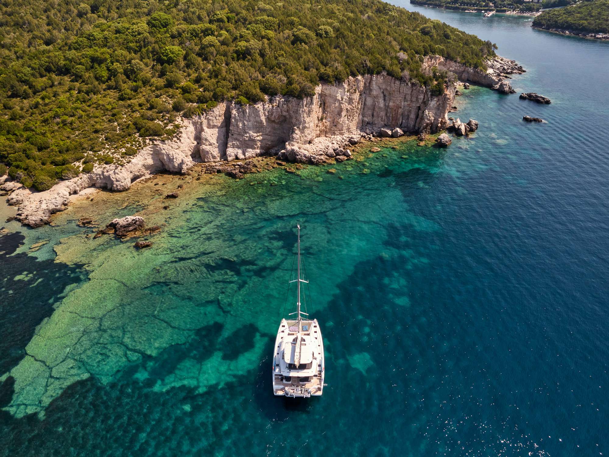 AZUL - Image 15