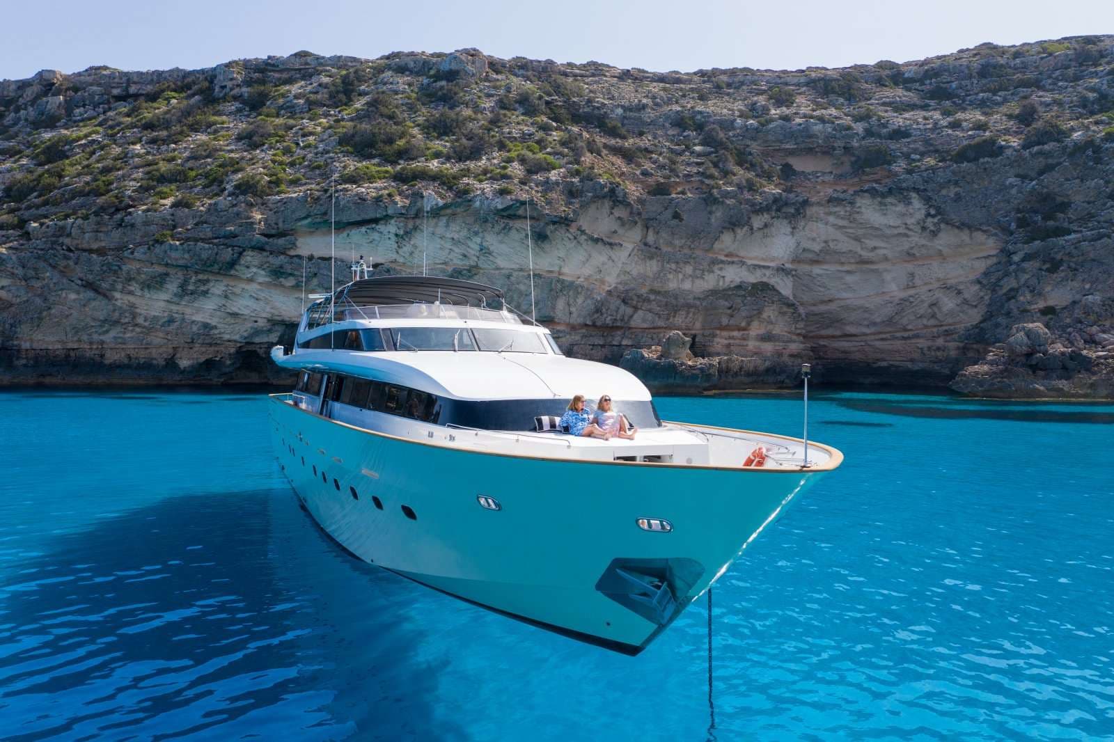 PAULA III - Image 17