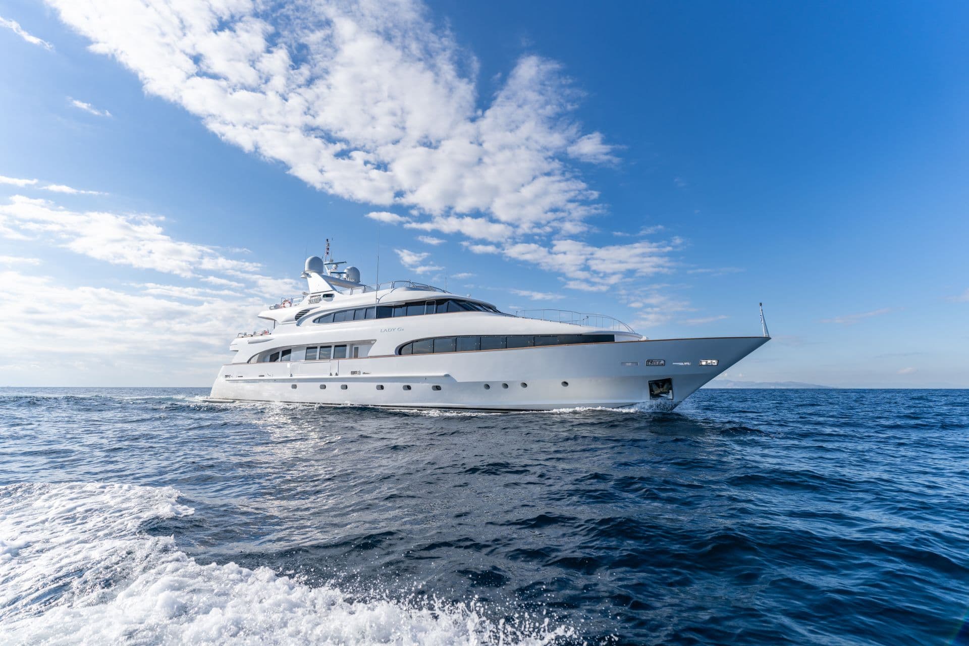 LADY G II - Image 2